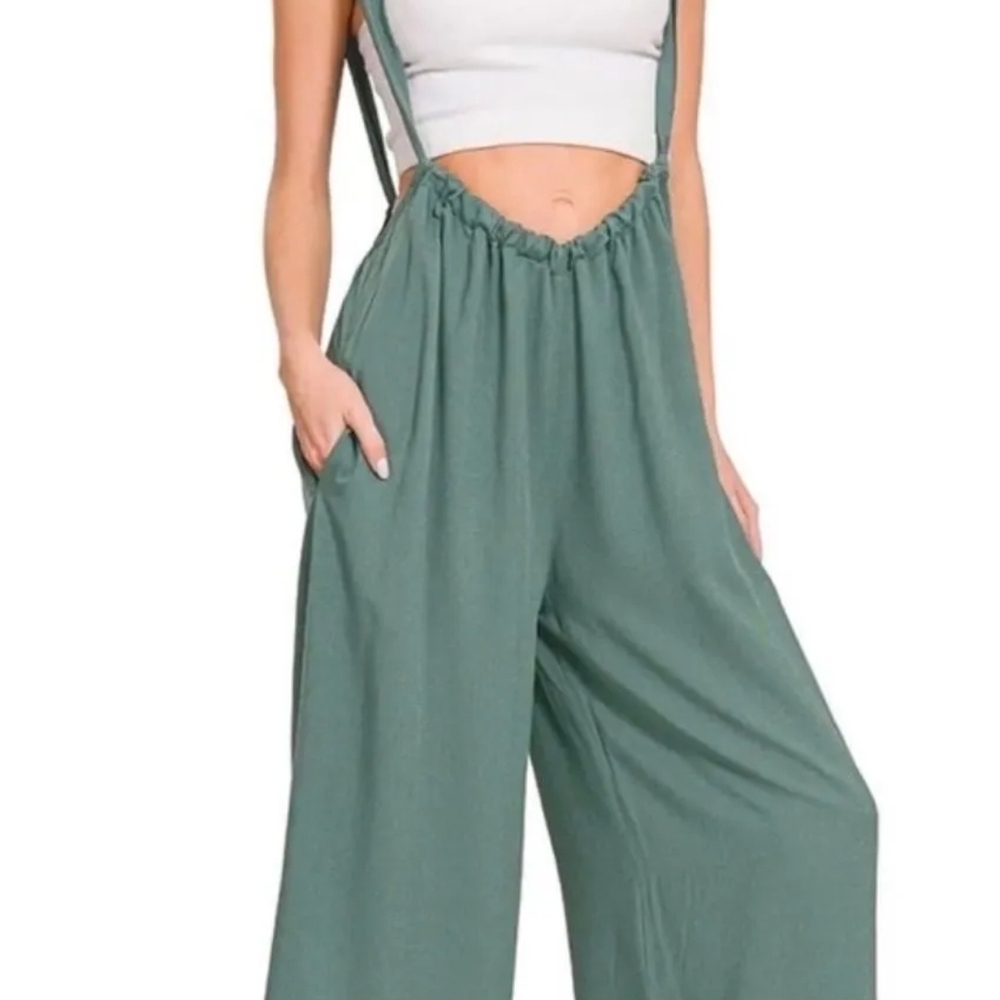 Zenana Outfitters Sage Green Wide-Leg Suspender Jumpsuit Pants